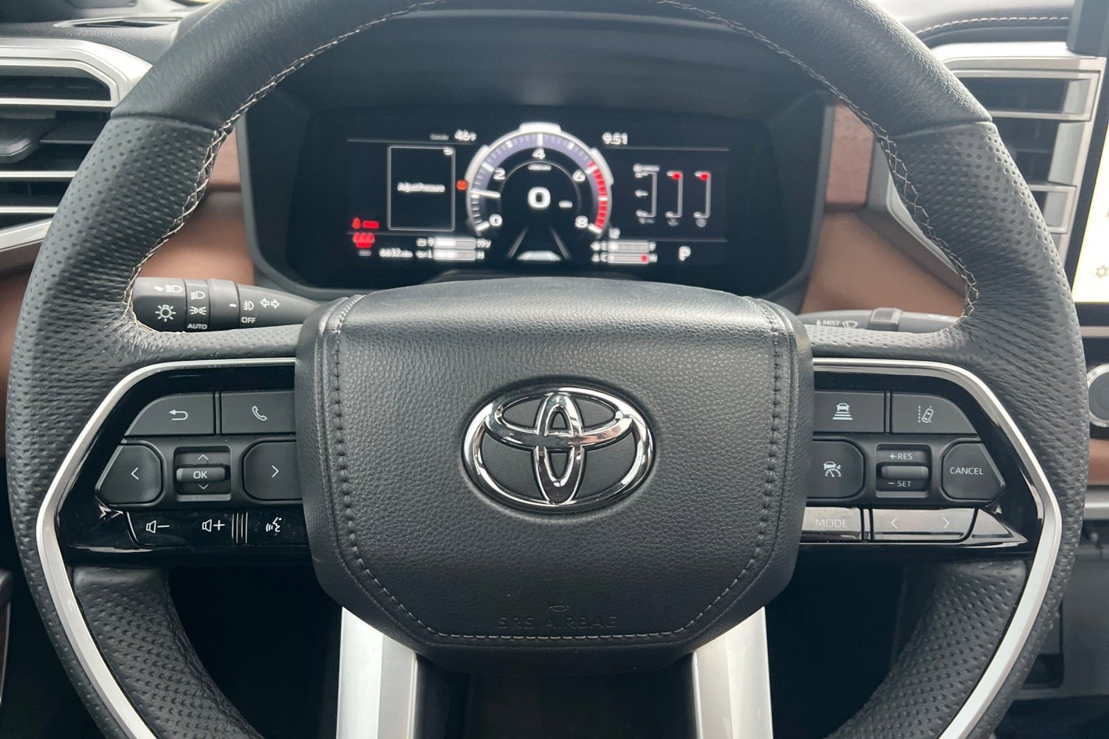 2025 Toyota Tundra 1794 Edition - Photo 19