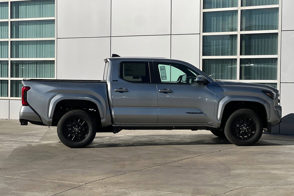 New 2025 Toyota Tacoma SR5 Truck Double Cab