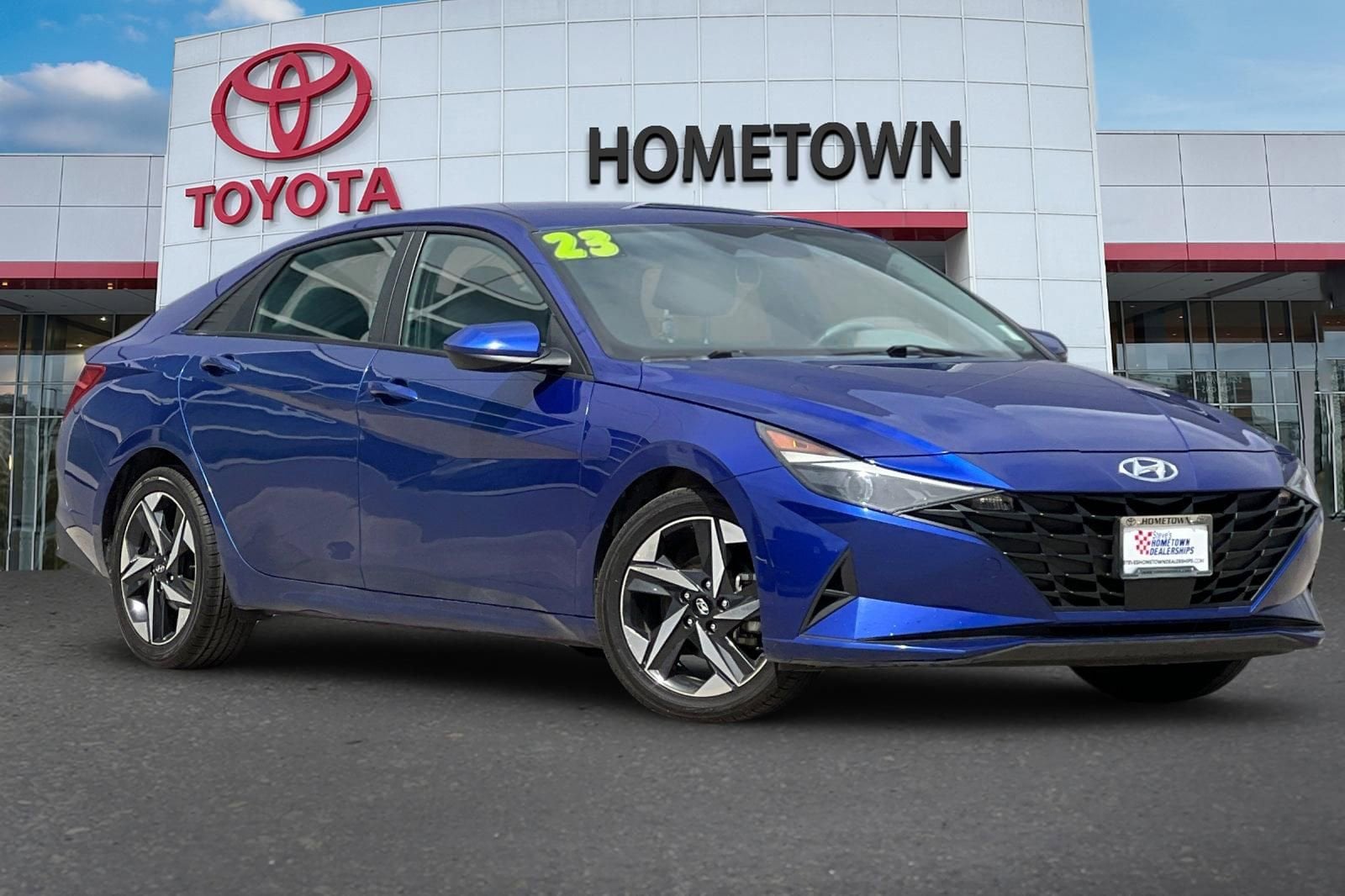 Used 2023 Hyundai Elantra SEL with VIN KMHLS4AG2PU495908 for sale in Ontario, OR