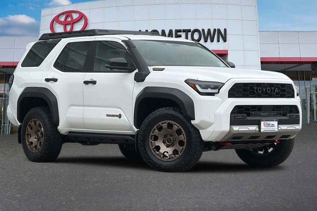 New 2026 Toyota 4Runner i-FORCE MAX Trailhunter SUV