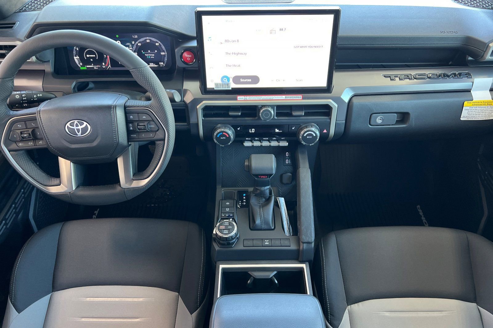 2026 Toyota Tacoma TRD Off Road - Photo 10