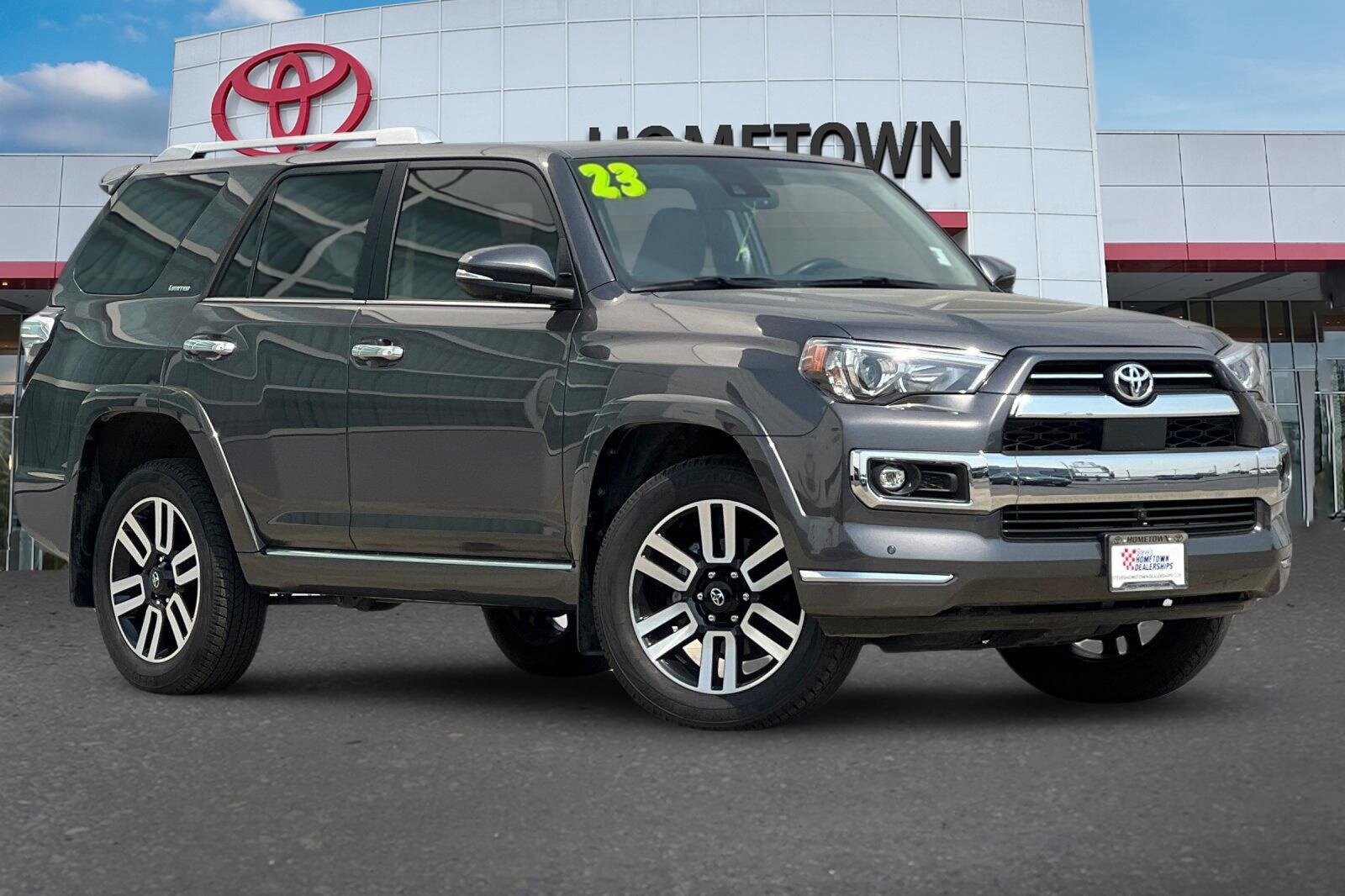 2023 Toyota 4Runner Limited photo 2