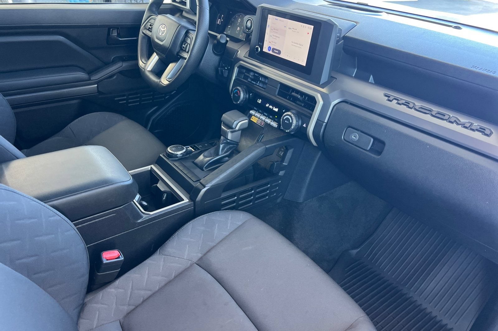 2024 Toyota Tacoma SR5 - Photo 12