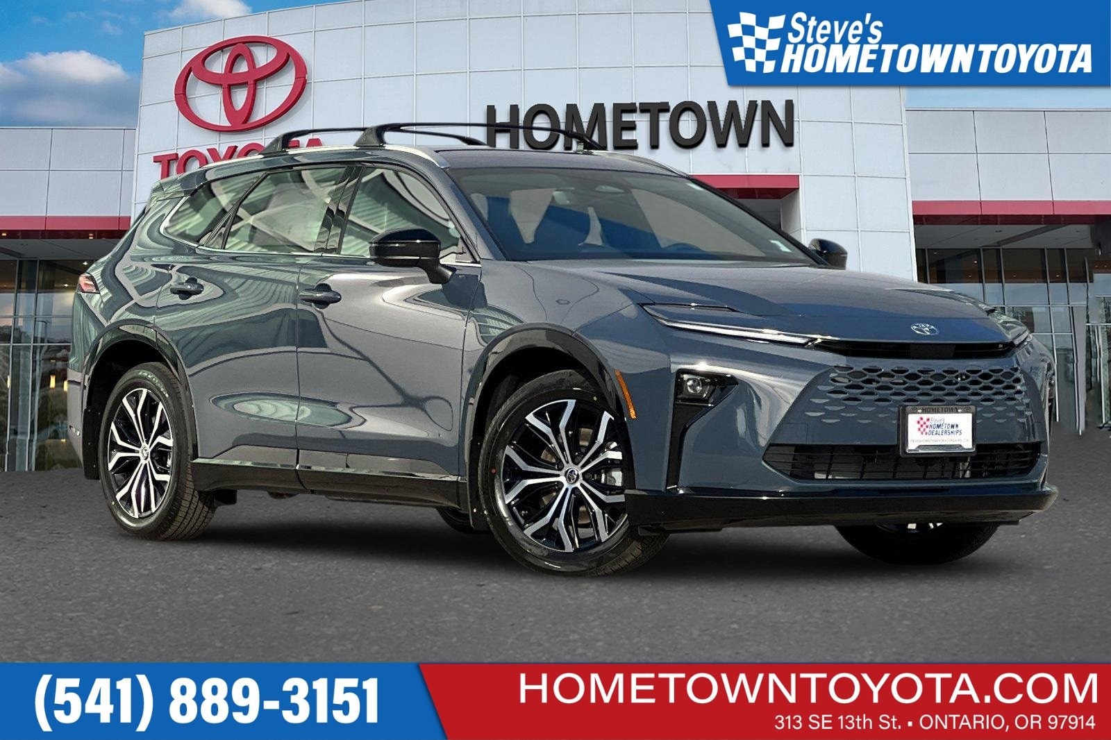 2025 Toyota Crown Signia XLE's photo