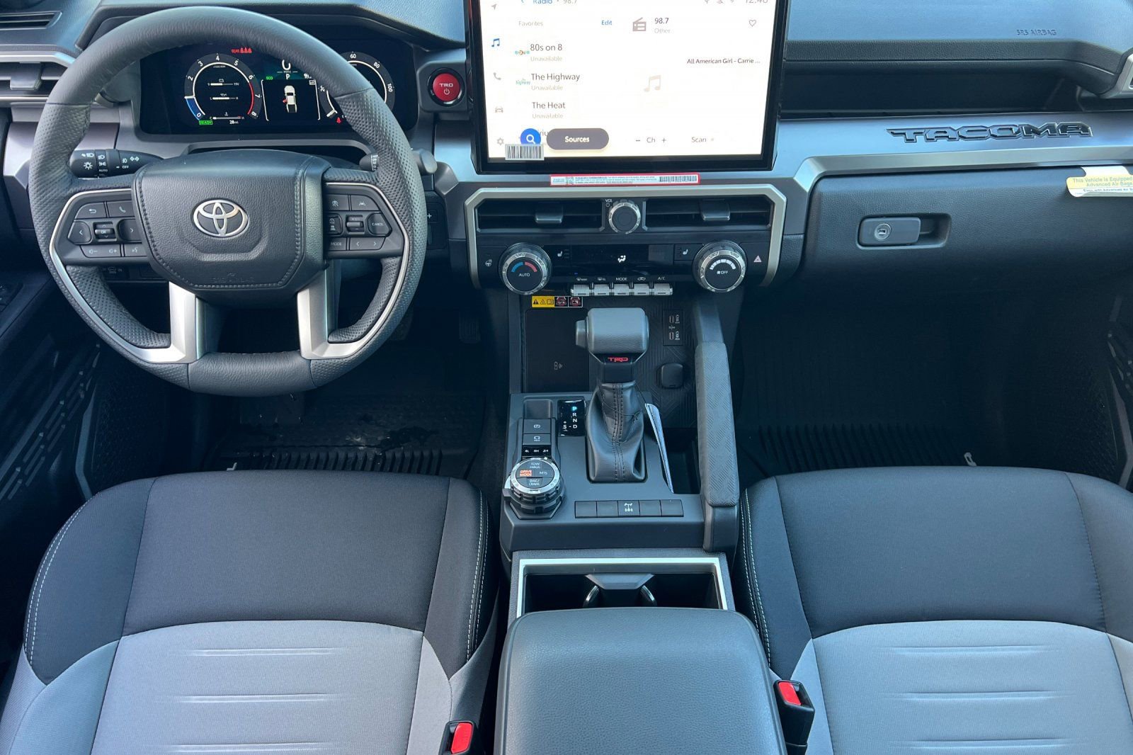 2026 Toyota Tacoma TRD Off Road - Photo 10