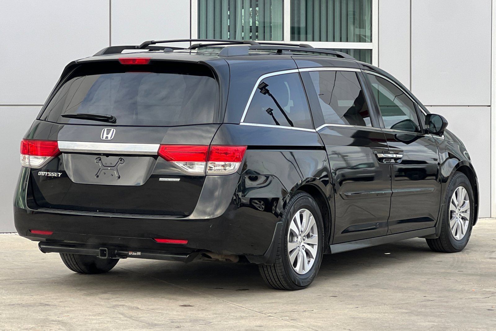 2017 Honda Odyssey SE photo 4