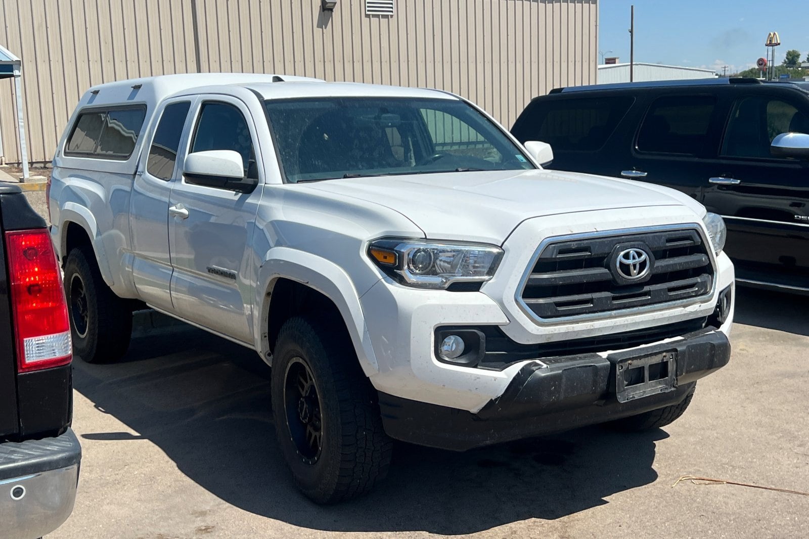 Used 2016 Toyota Tacoma SR5 with VIN 5TFSZ5AN5GX038038 for sale in Ontario, OR