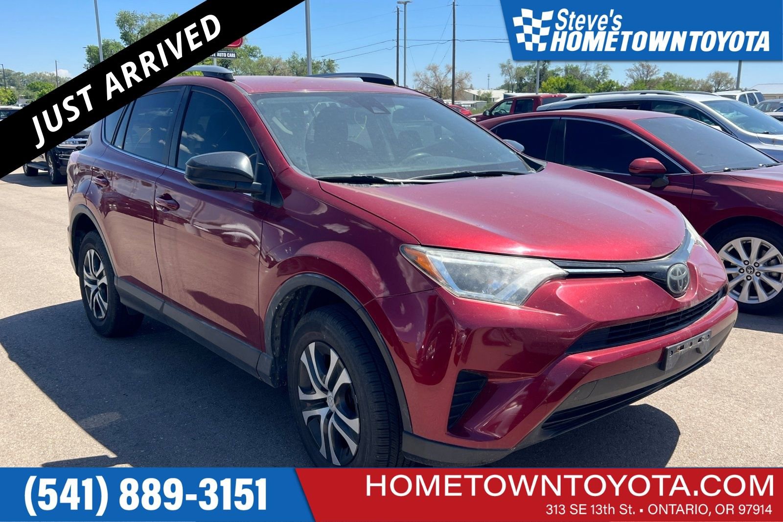 2018 Toyota RAV4 LE AWD's photo