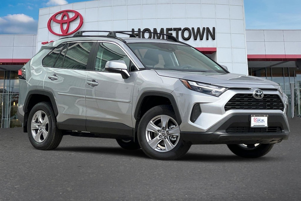 New 2025 Toyota RAV4 XLE SUV