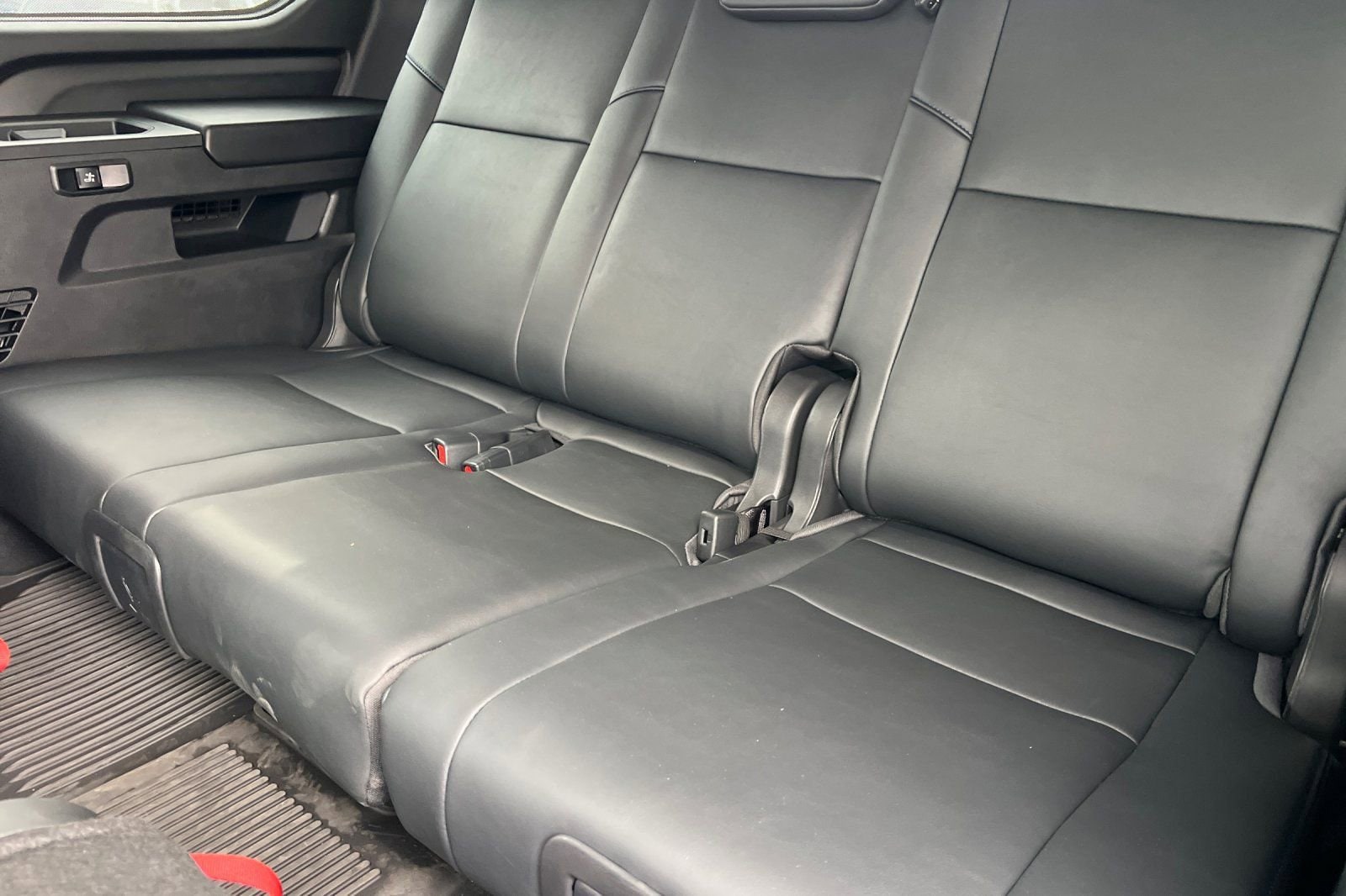2025 Toyota Sequoia Platinum - Photo 12