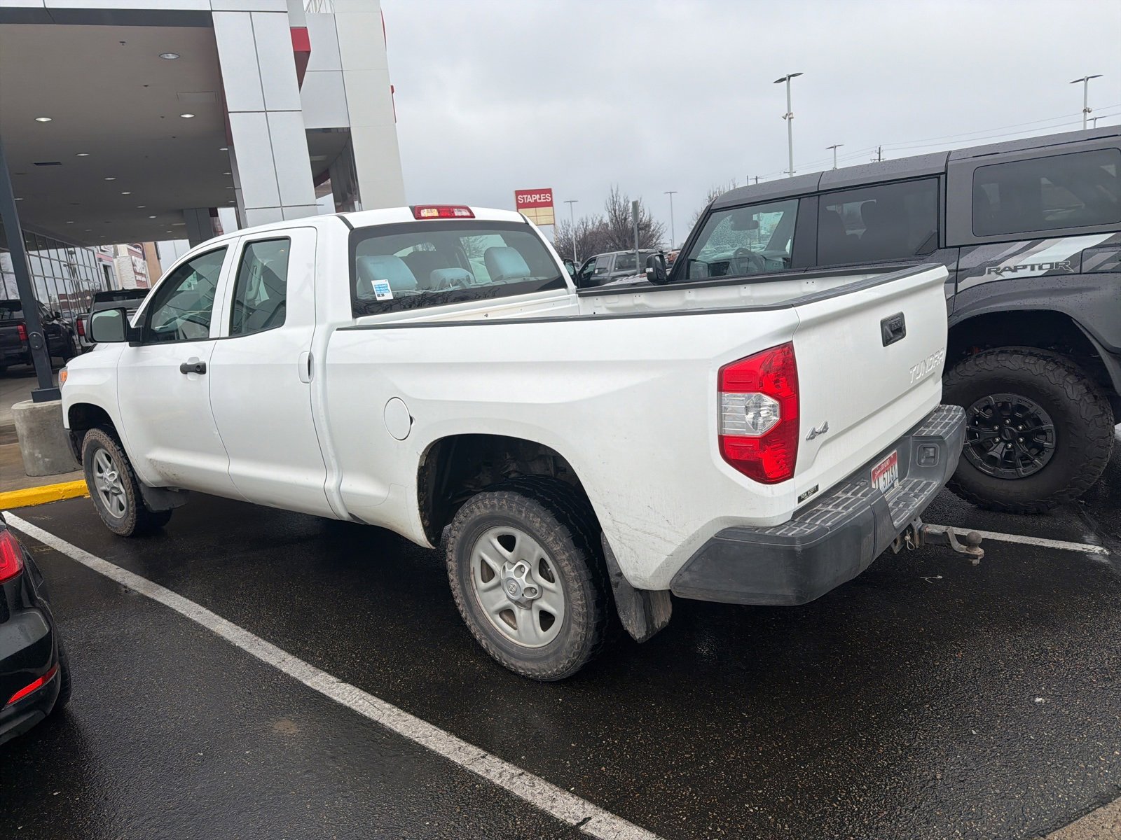 2017 Toyota Tundra SR's photo