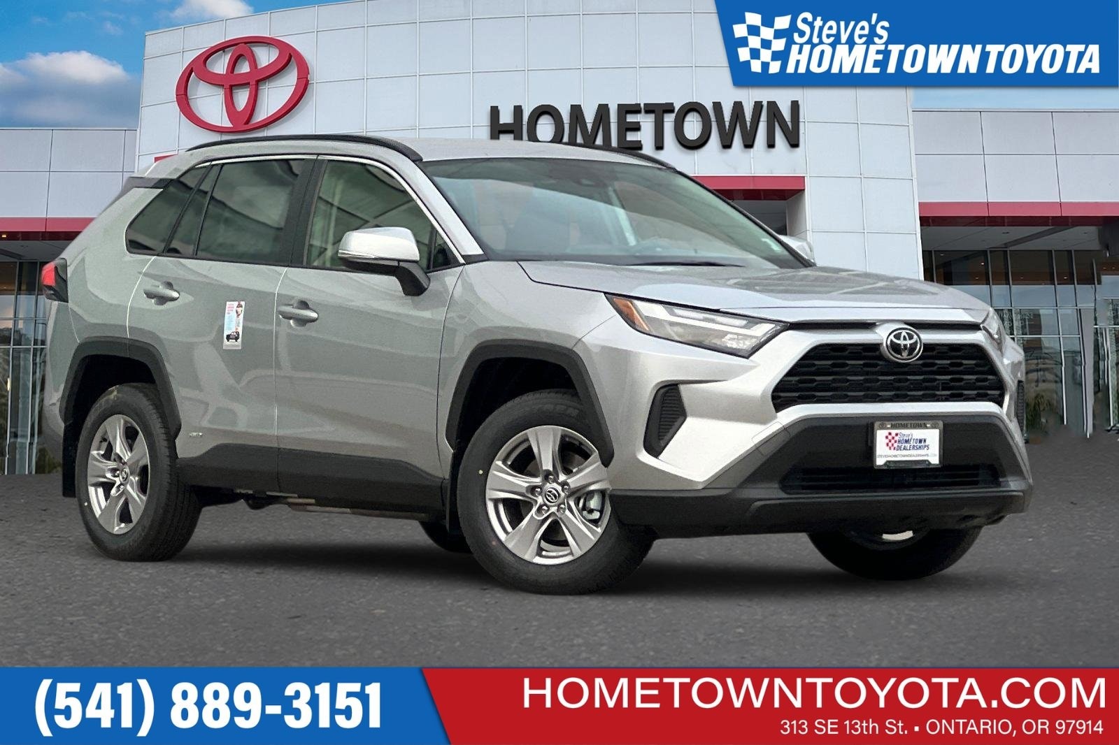 2025 Toyota RAV4 XLE's photo