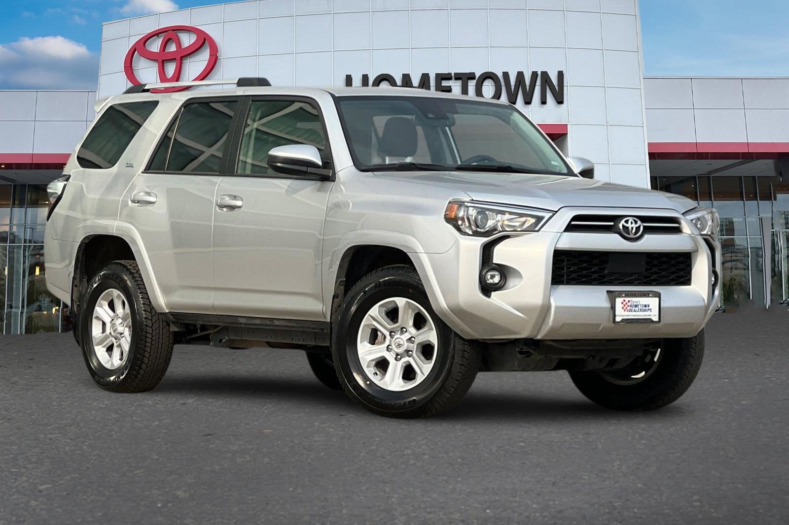 Used 2022 Toyota 4Runner SR5 with VIN JTEMU5JR9N6063727 for sale in Ontario, OR