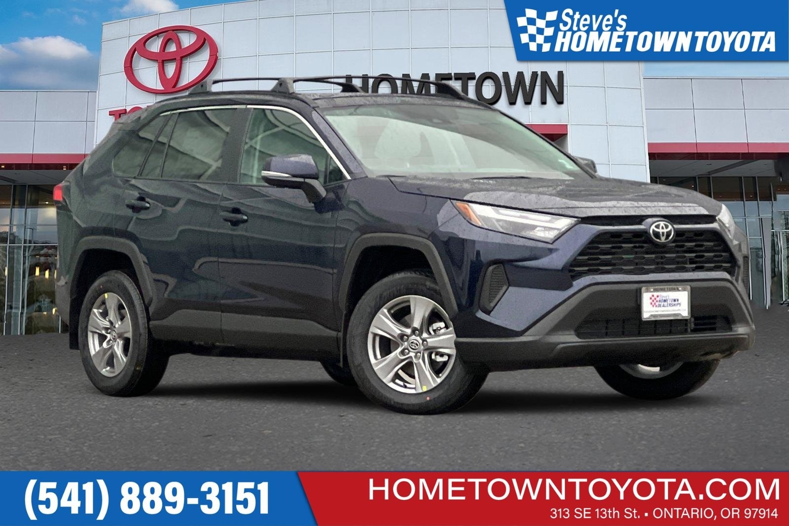 2025 Toyota RAV4 XLE's photo