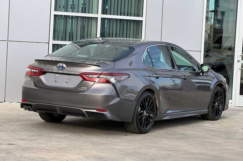 Used 2024 Toyota Camry Hybrid XSE Sedan