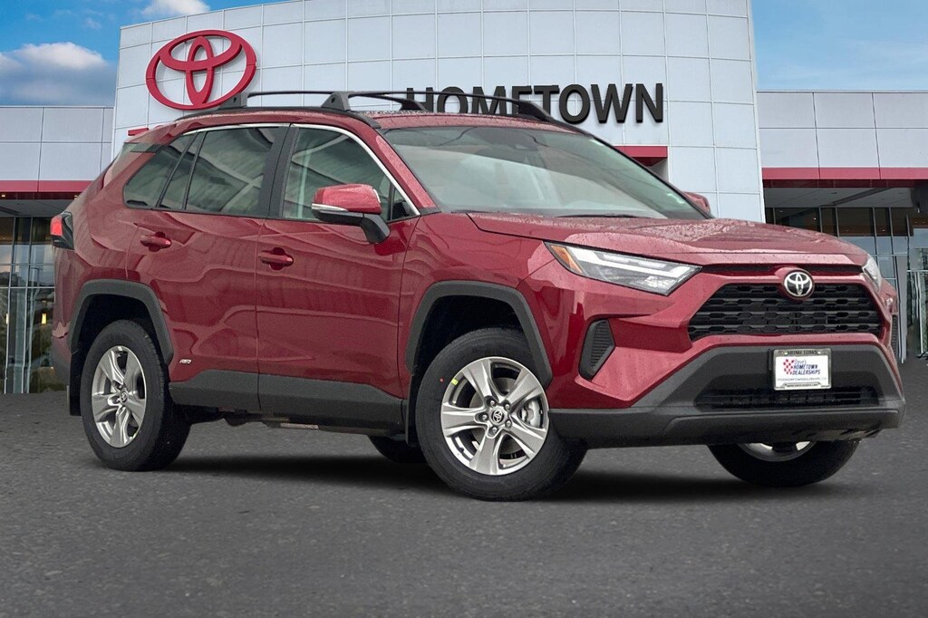 New 2025 Toyota RAV4 Hybrid XLE SUV