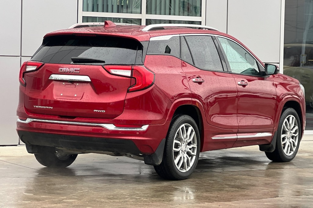 Used 2023 GMC Terrain Denali SUV