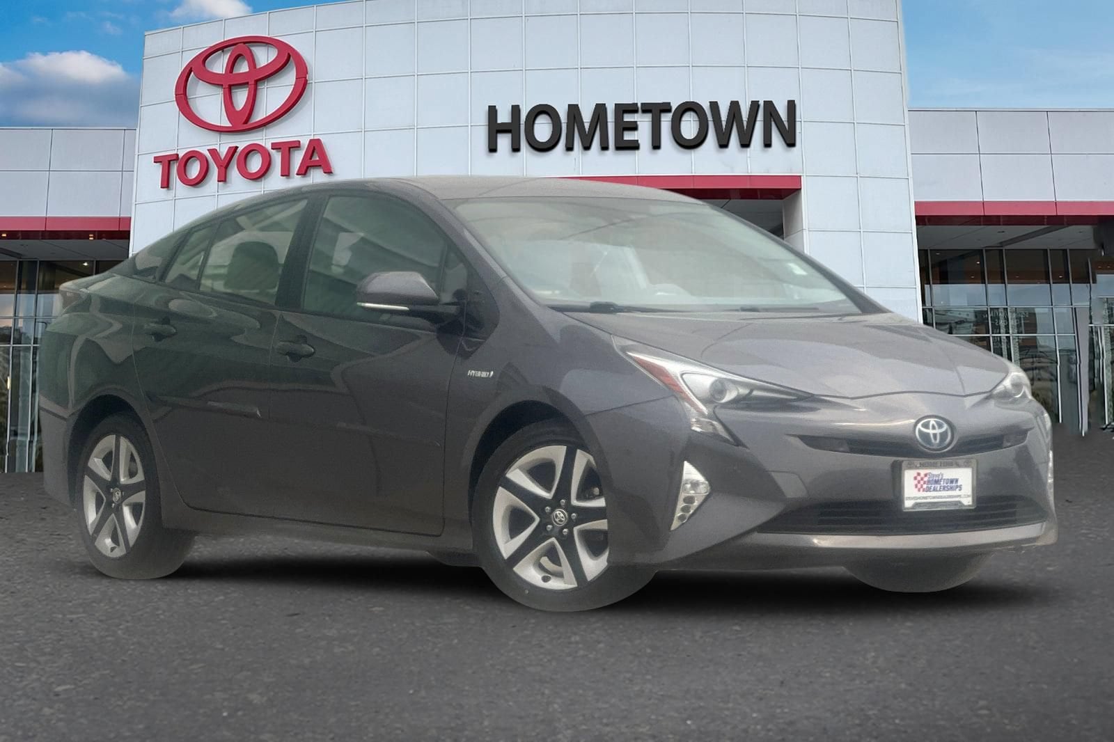 Used 2018 Toyota Prius Four with VIN JTDKARFU3J3548840 for sale in Ontario, OR