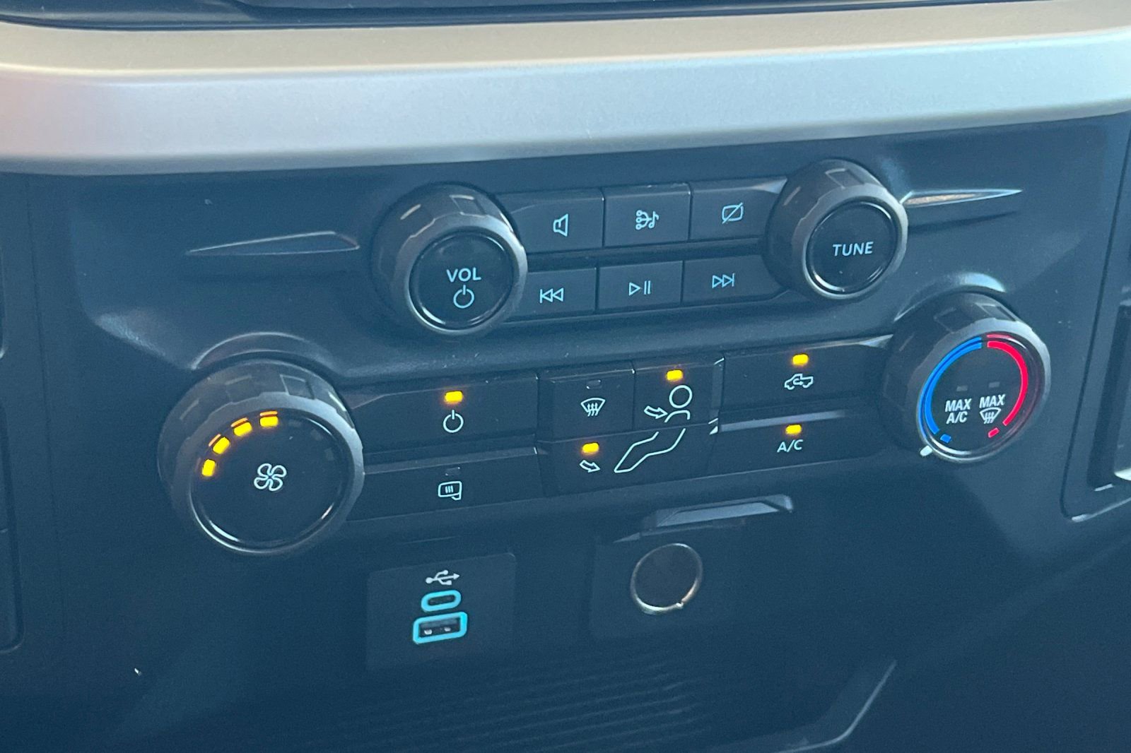 2024 Ford F-250 Super Duty XLT - Photo 16