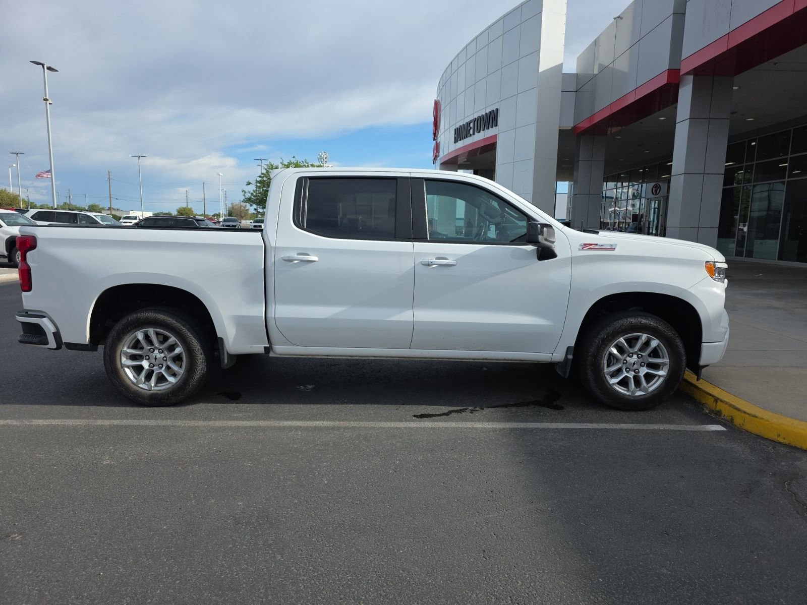 2024 Chevrolet Silverado 1500 RST 4X4 Crew Cab Short Box's photo