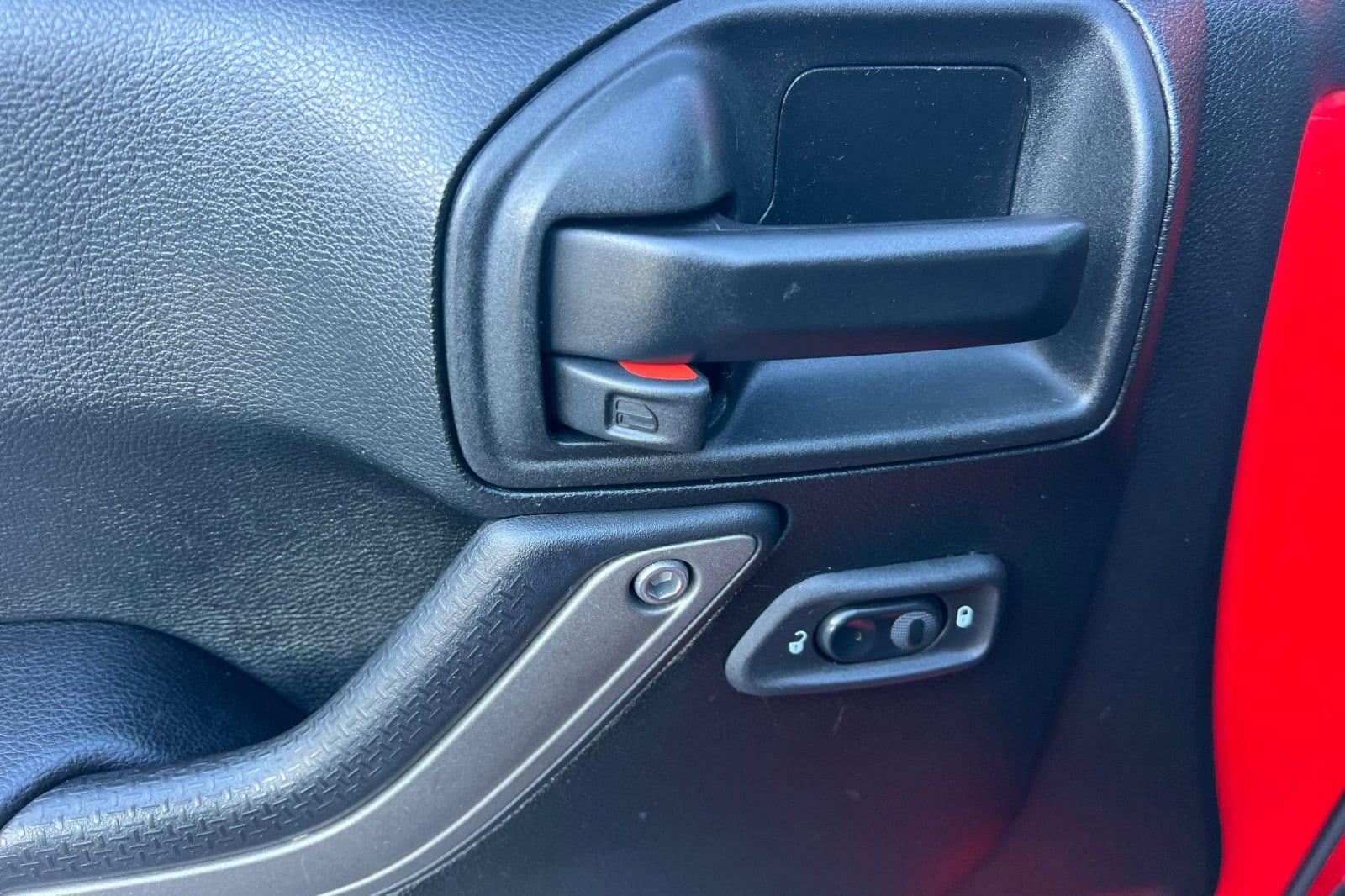 2018 Jeep Wrangler JK Unlimited Sport S - Photo 8