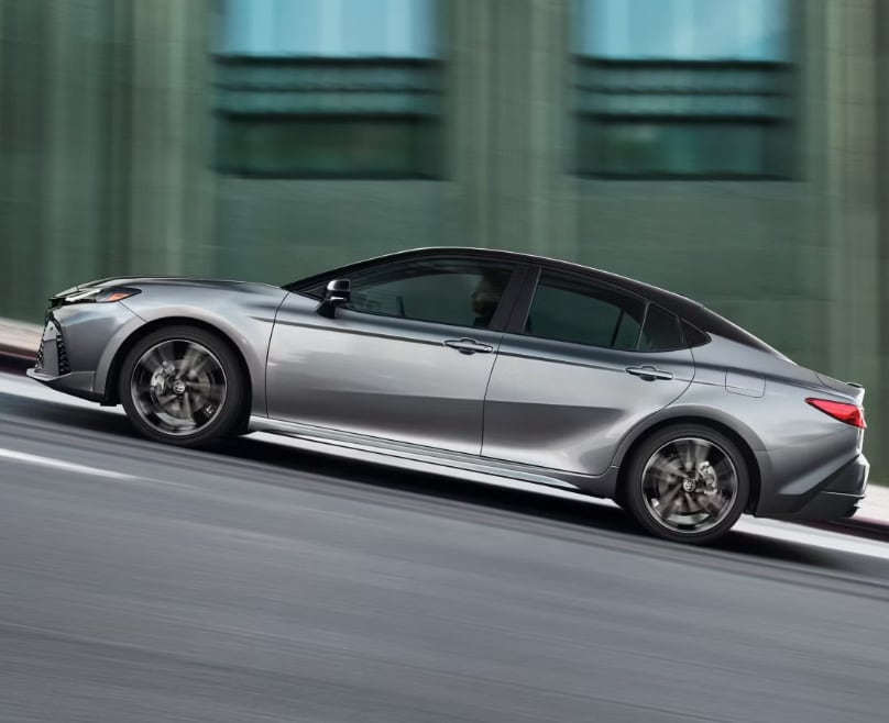 2025 Toyota Camry fuel efficiency