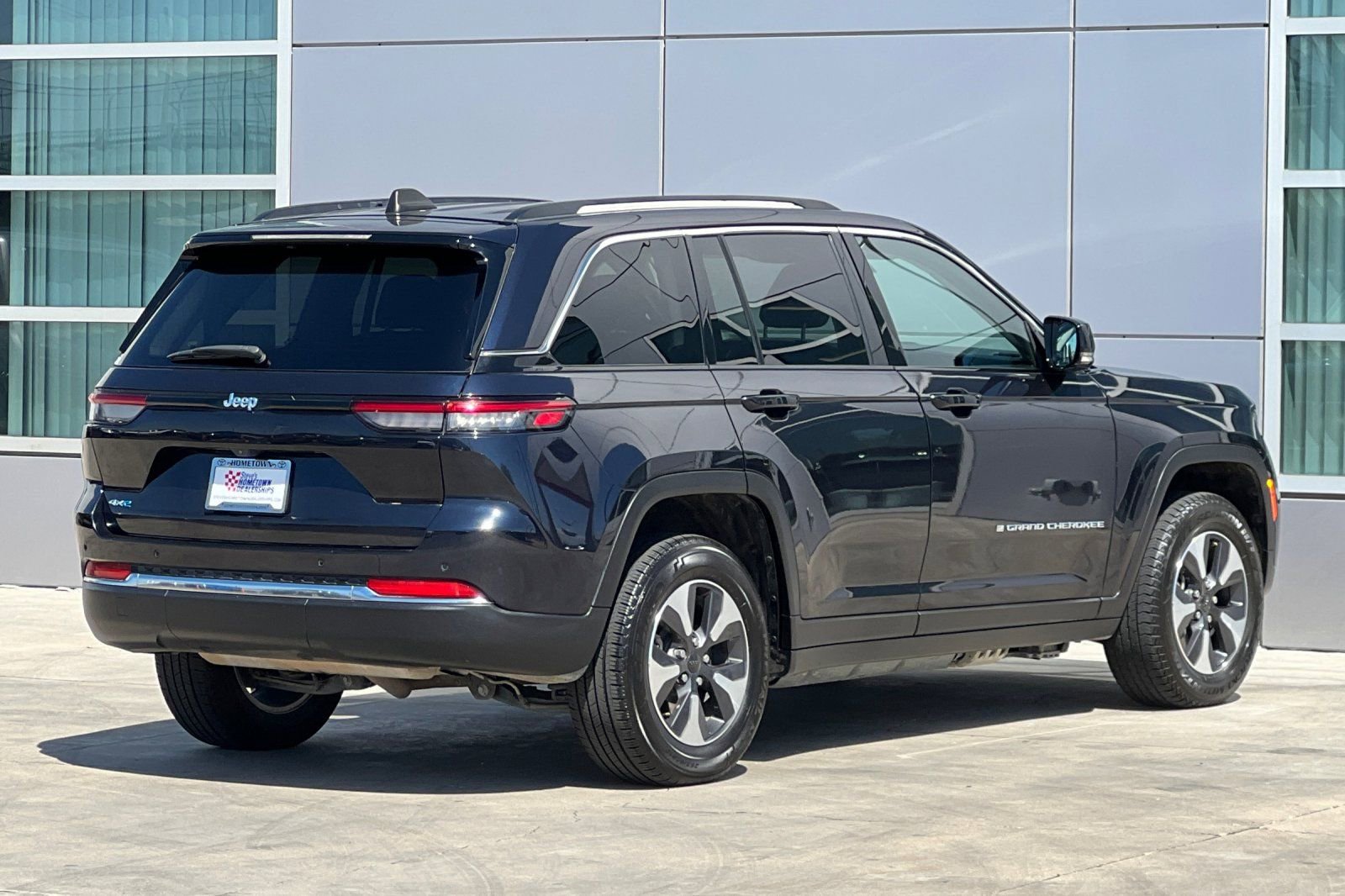 2024 Jeep Grand Cherokee 4xe - Photo 4