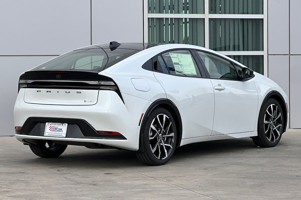 New 2026 Toyota Prius Plug-in Hybrid XSE Hatchback