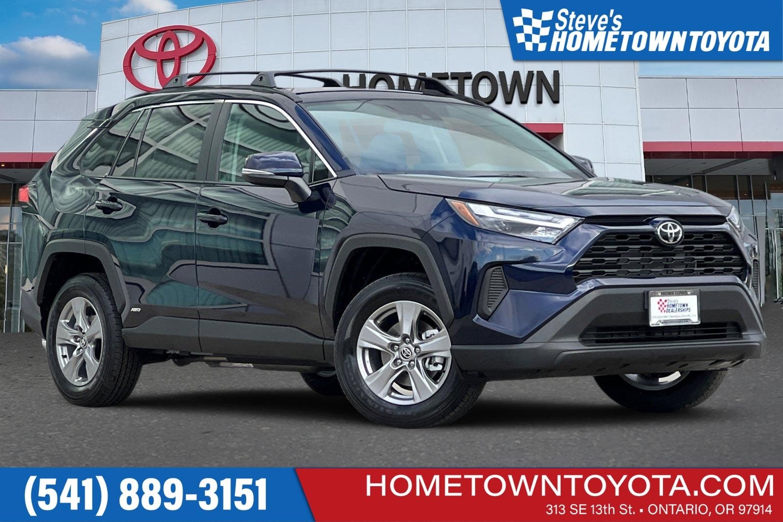 2025 Toyota RAV4 XLE's photo