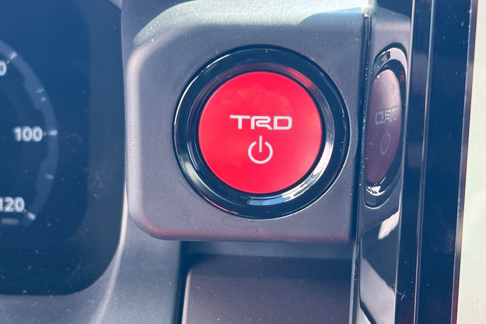 2026 Toyota Tacoma TRD Off Road - Photo 17