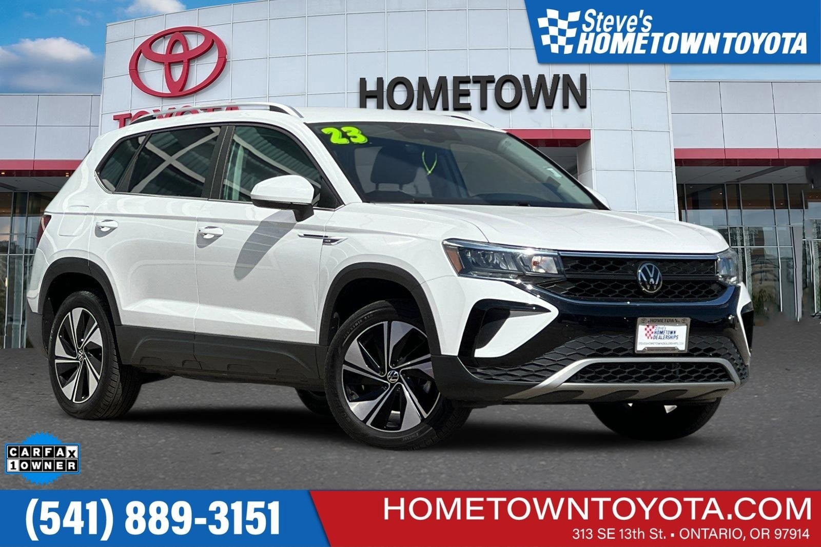 2023 Volkswagen Taos SE's photo