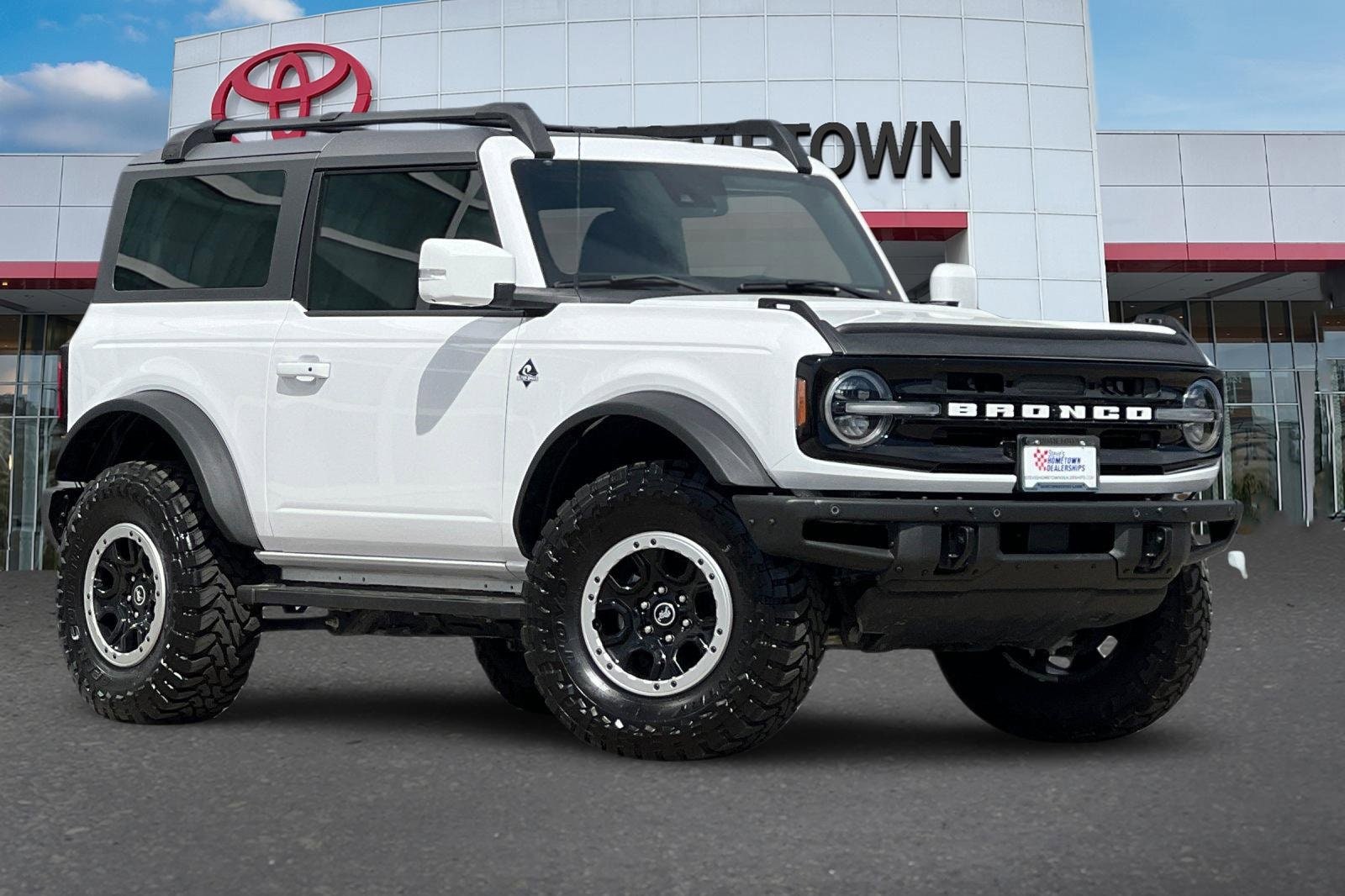 Used 2021 Ford Bronco 2-Door Outer Banks with VIN 1FMDE5CP6MLA67887 for sale in Ontario, OR