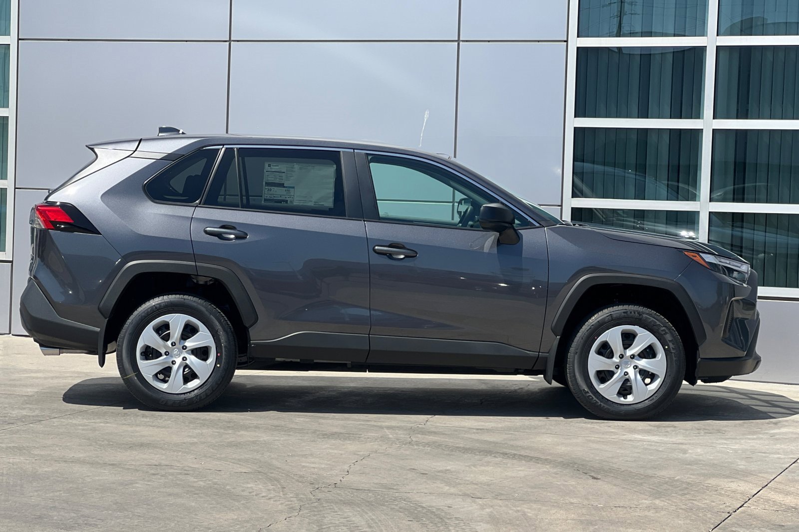 2025 Toyota RAV4 LE photo 3