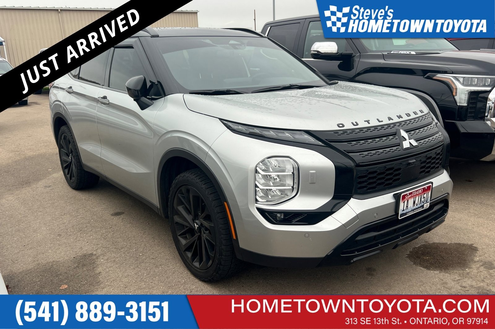 2024 Mitsubishi Outlander SEL Black Edition's photo