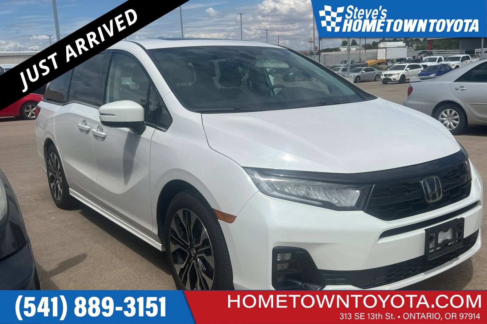 2025 Honda Odyssey Elite's photo