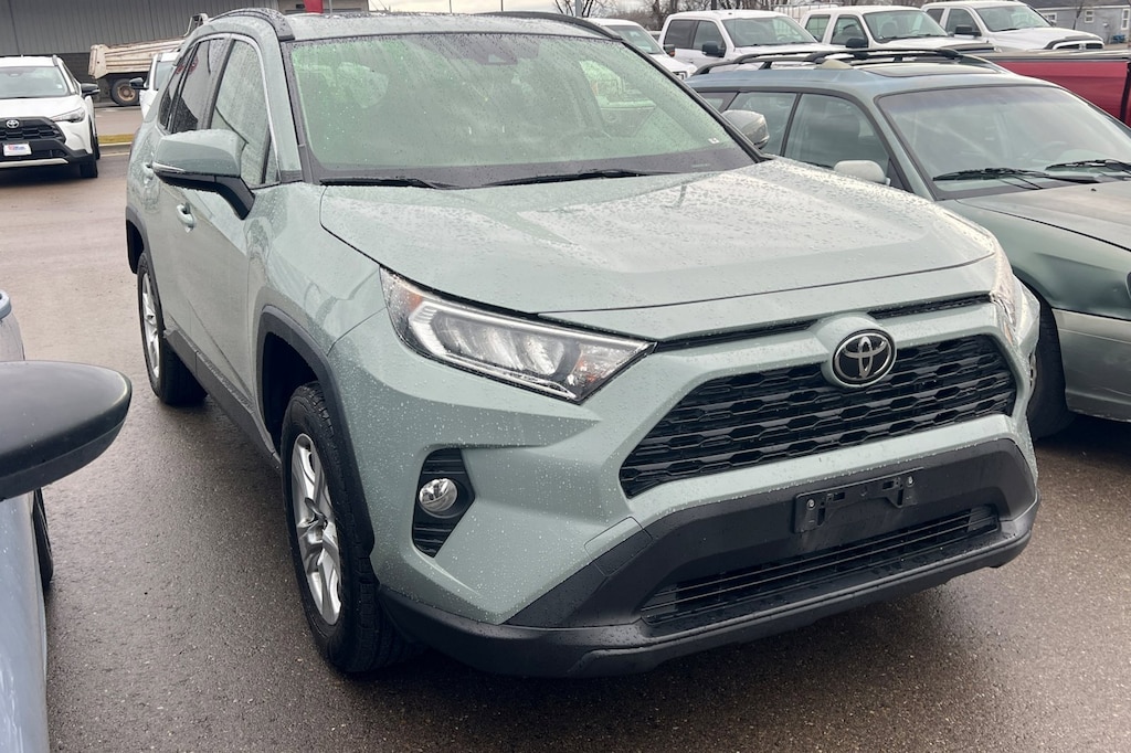 Used 2019 Toyota RAV4 XLE SUV