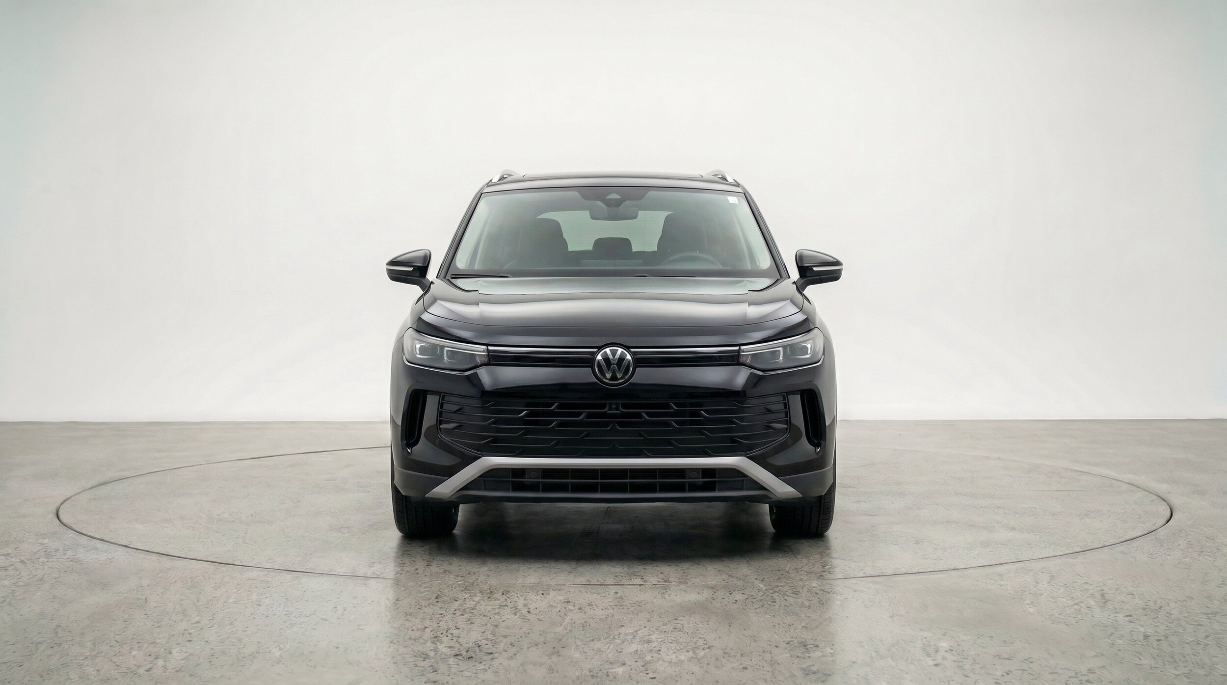 Thumbnail: 2026 Volkswagen Tiguan - 2