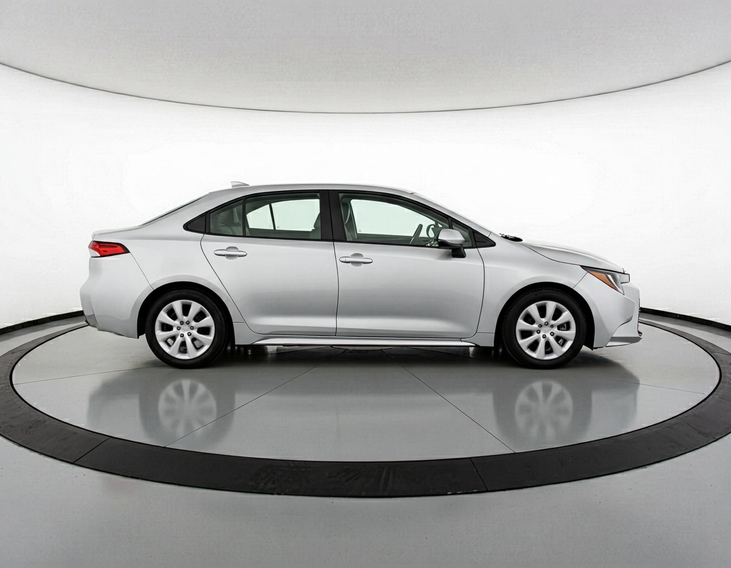 Thumbnail: 2025 Toyota Corolla - 8