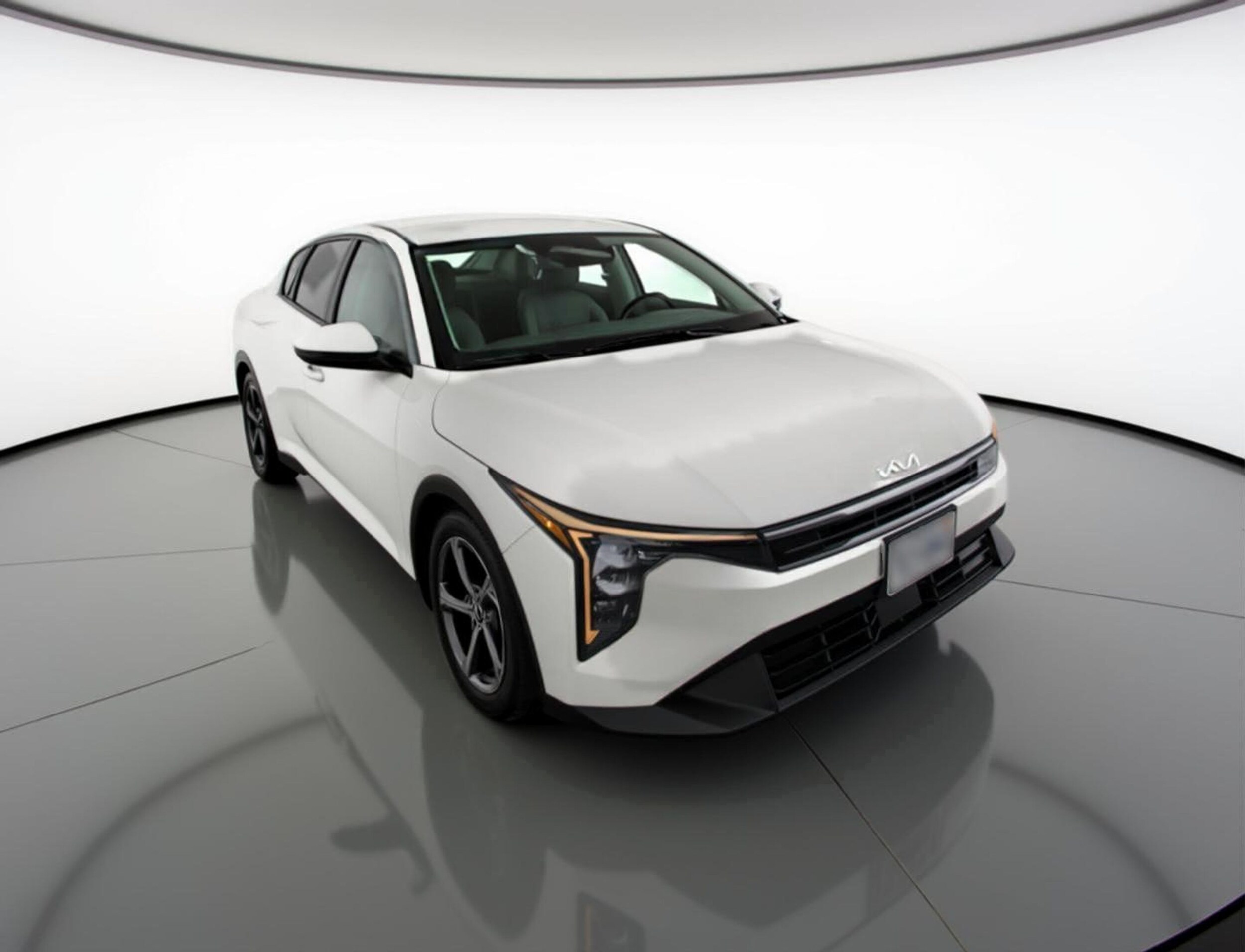 Thumbnail: 2025 Kia K4 - 1