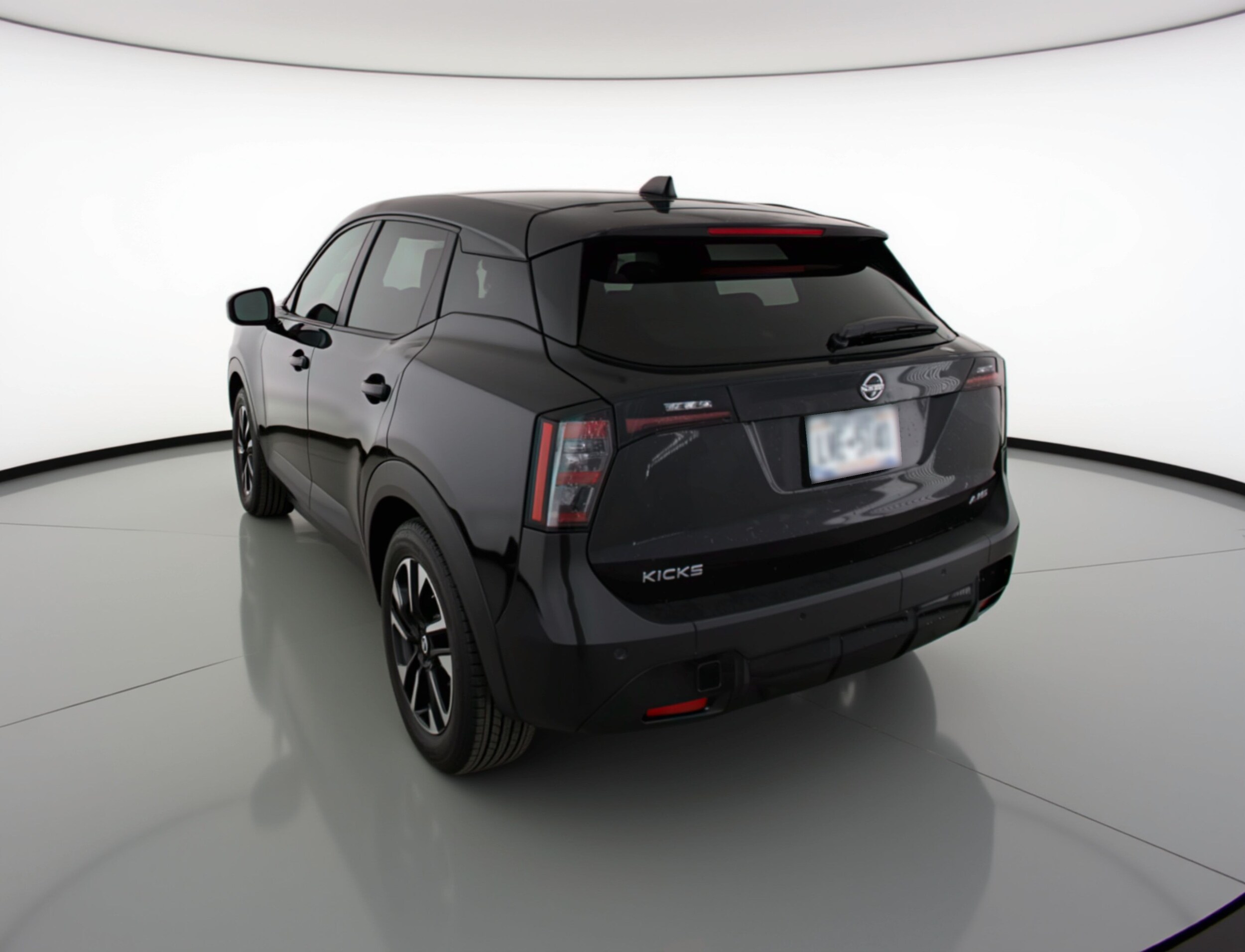 Thumbnail: 2025 Nissan Kicks - 5