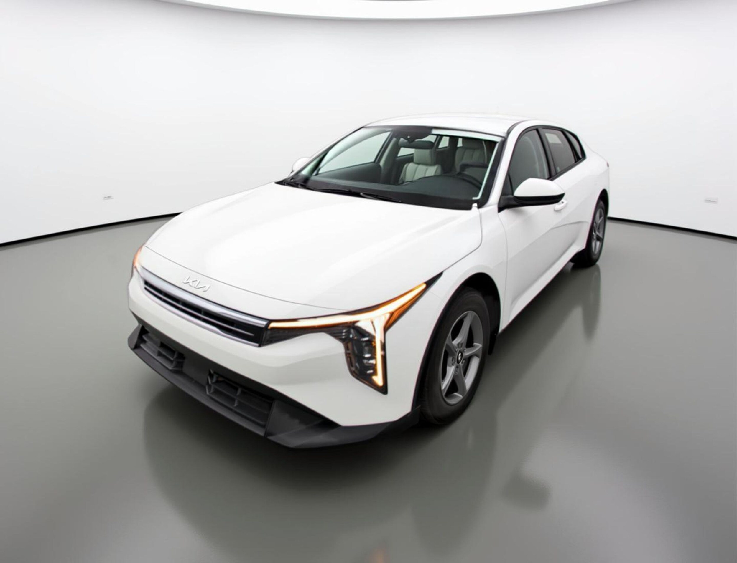 Thumbnail: 2025 Kia K4 - 3