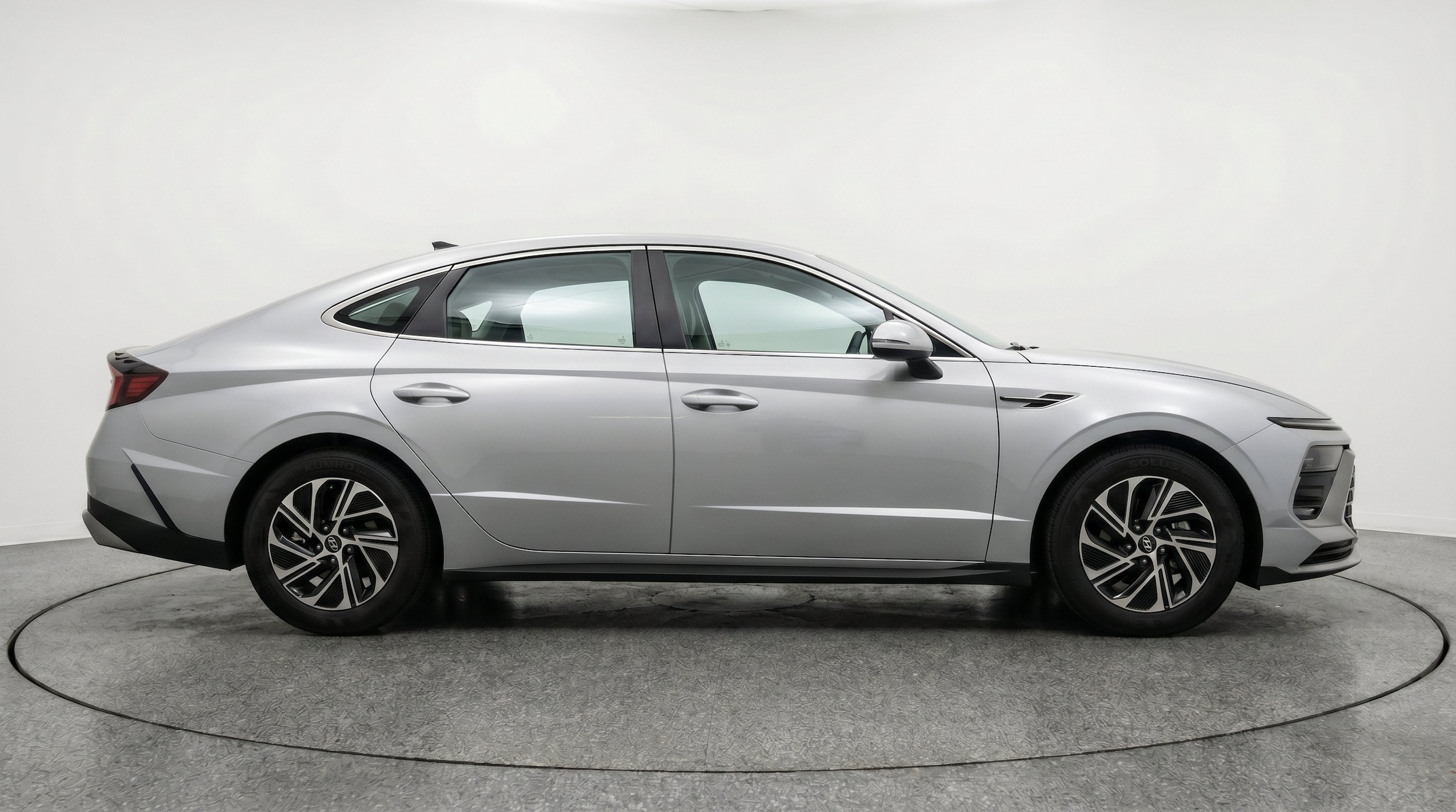 Thumbnail: 2026 Hyundai Sonata - 11