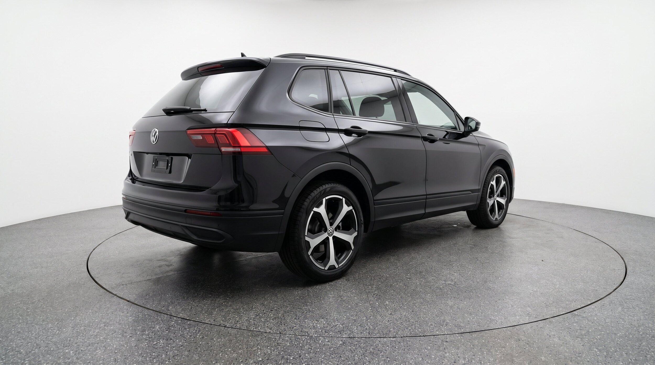 Thumbnail: 2026 Volkswagen Tiguan - 9