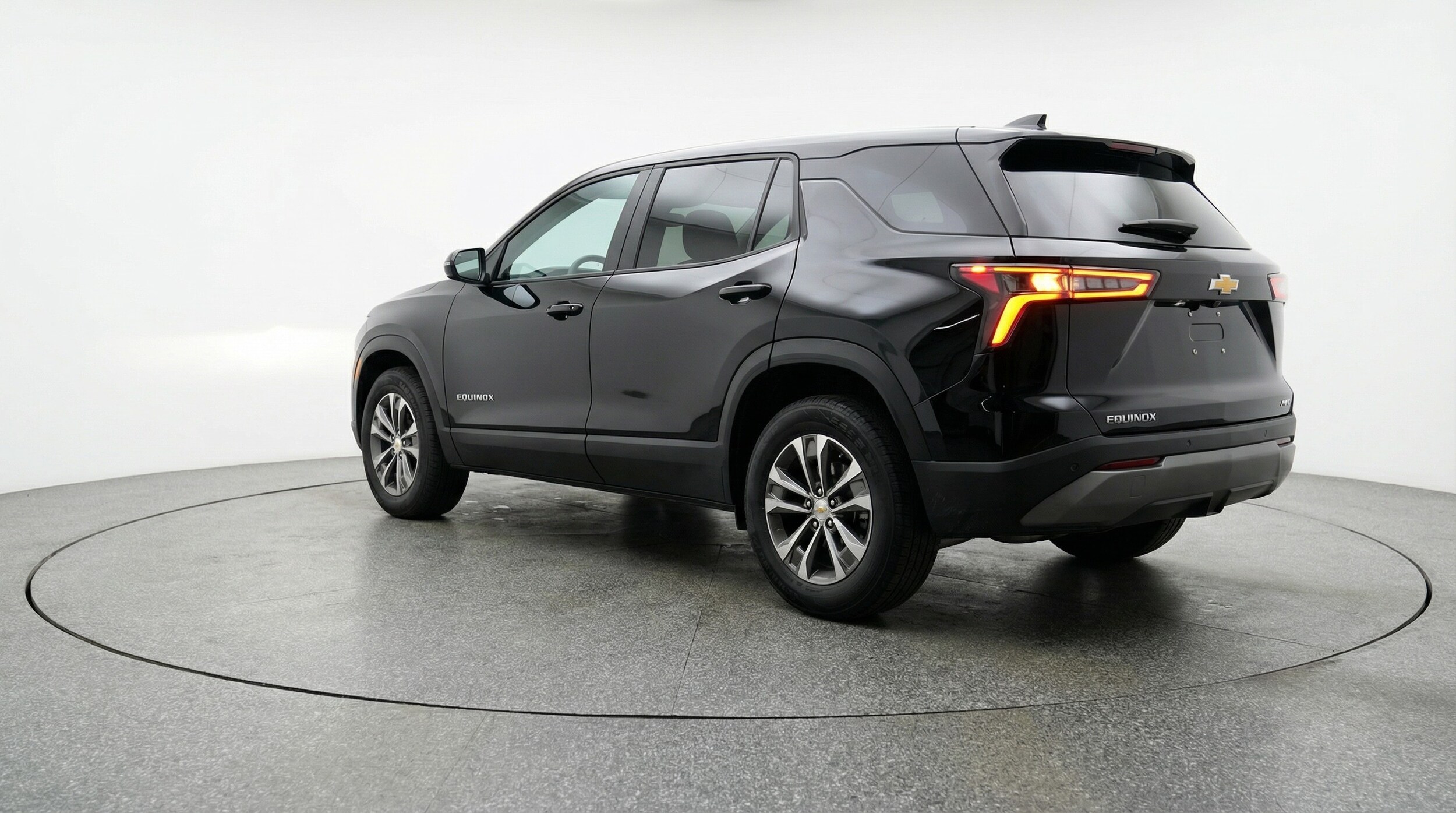 Thumbnail: 2025 Chevrolet Equinox - 5