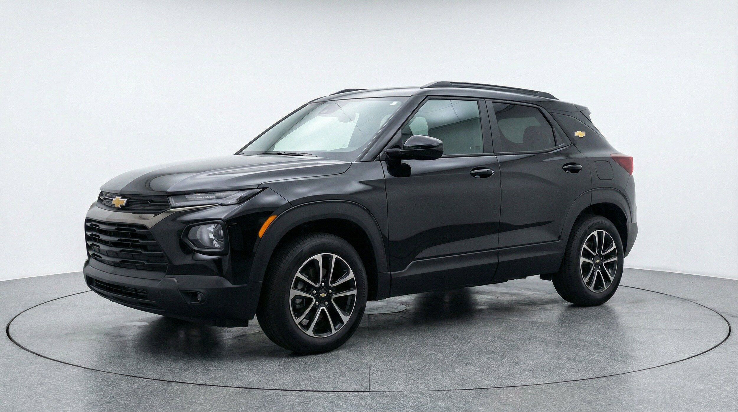 Thumbnail: 2025 Chevrolet TrailBlazer - 3