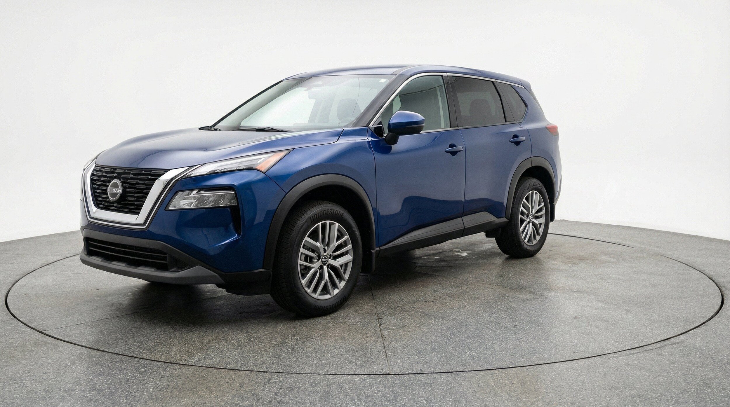 Thumbnail: 2026 Nissan Rogue - 3