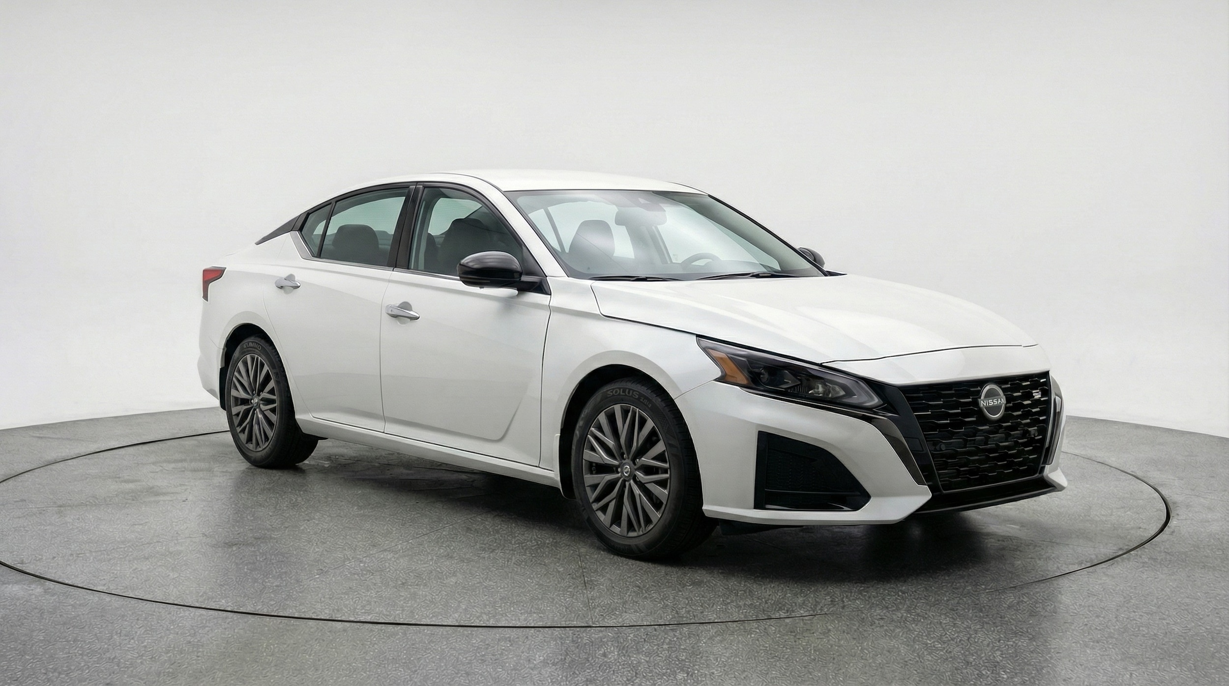 Thumbnail: 2025 Nissan Altima - 1