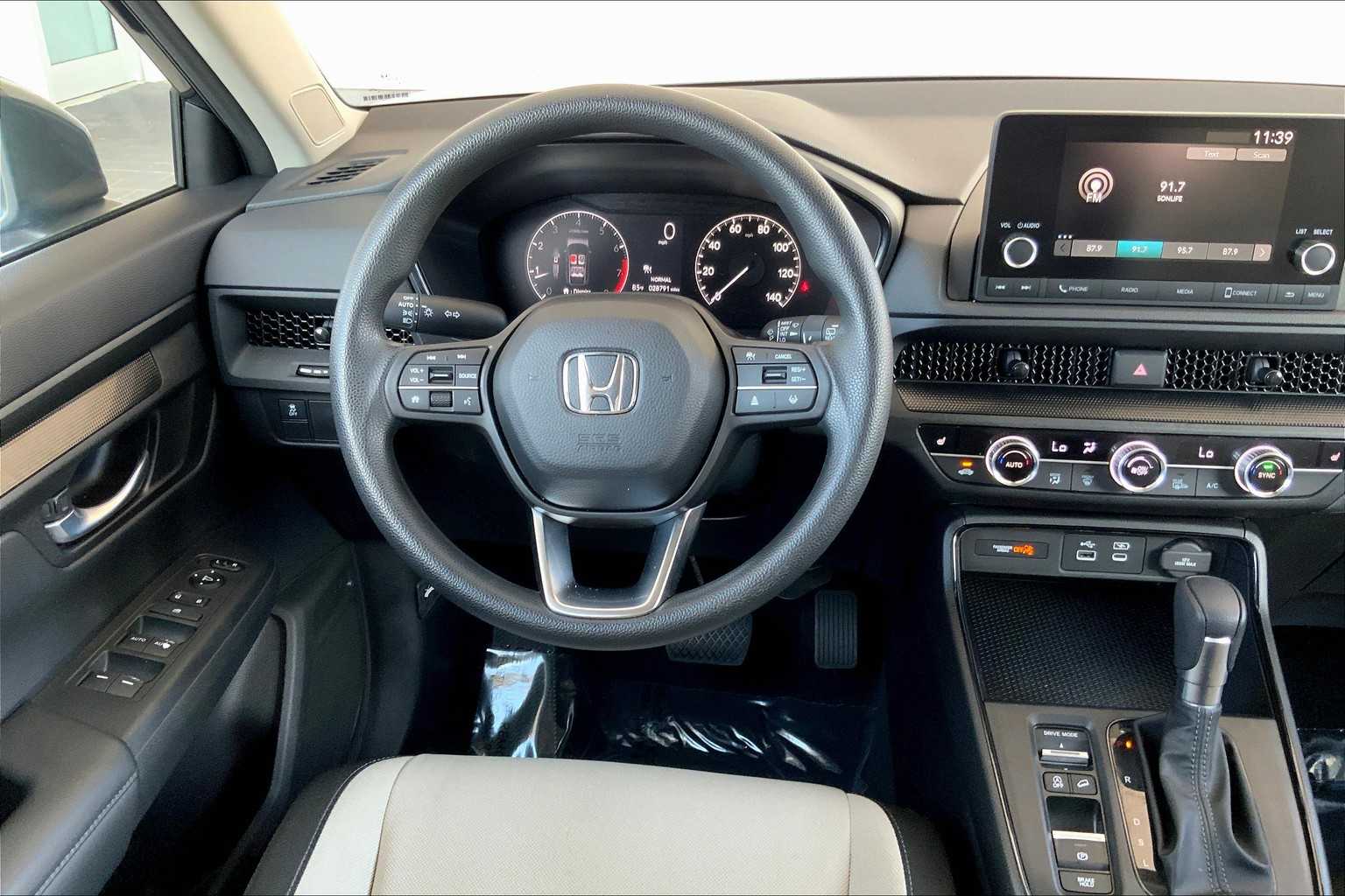 2023 Honda CR-V EX photo 4