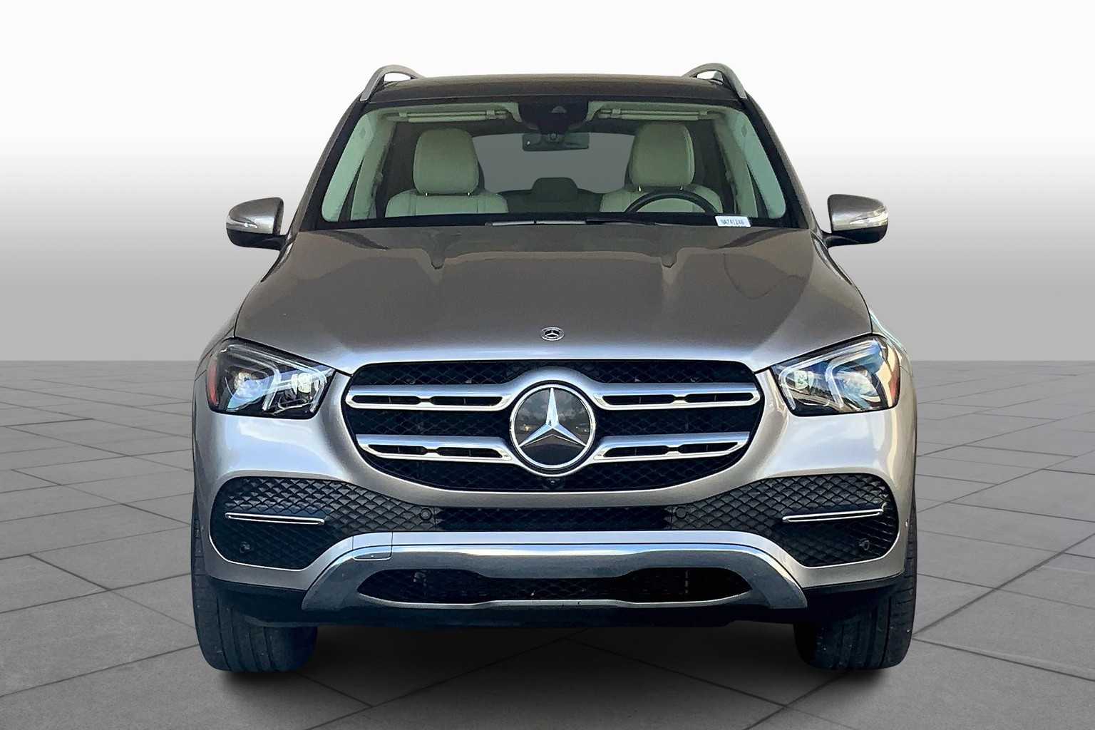 2022 Mercedes Benz GLE 350 photo 2