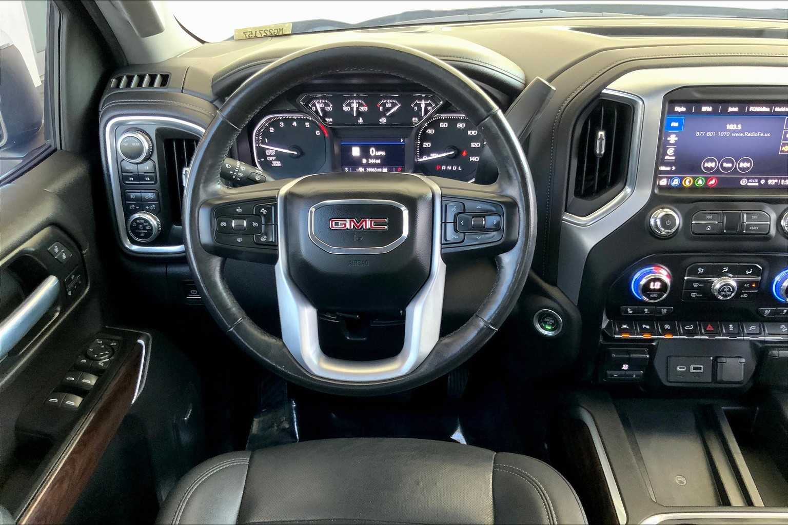 2021 Gmc Sierra 1500 SLT photo 4
